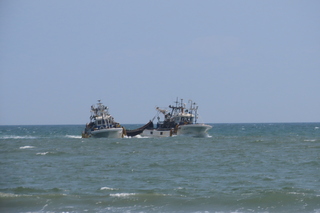 twin fishing boat