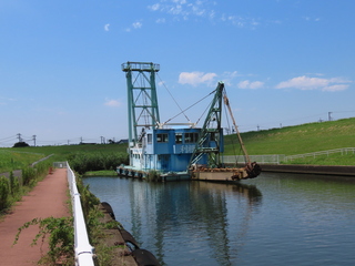 dredger