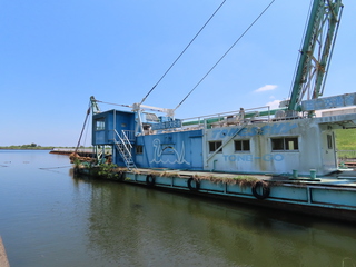 dredger